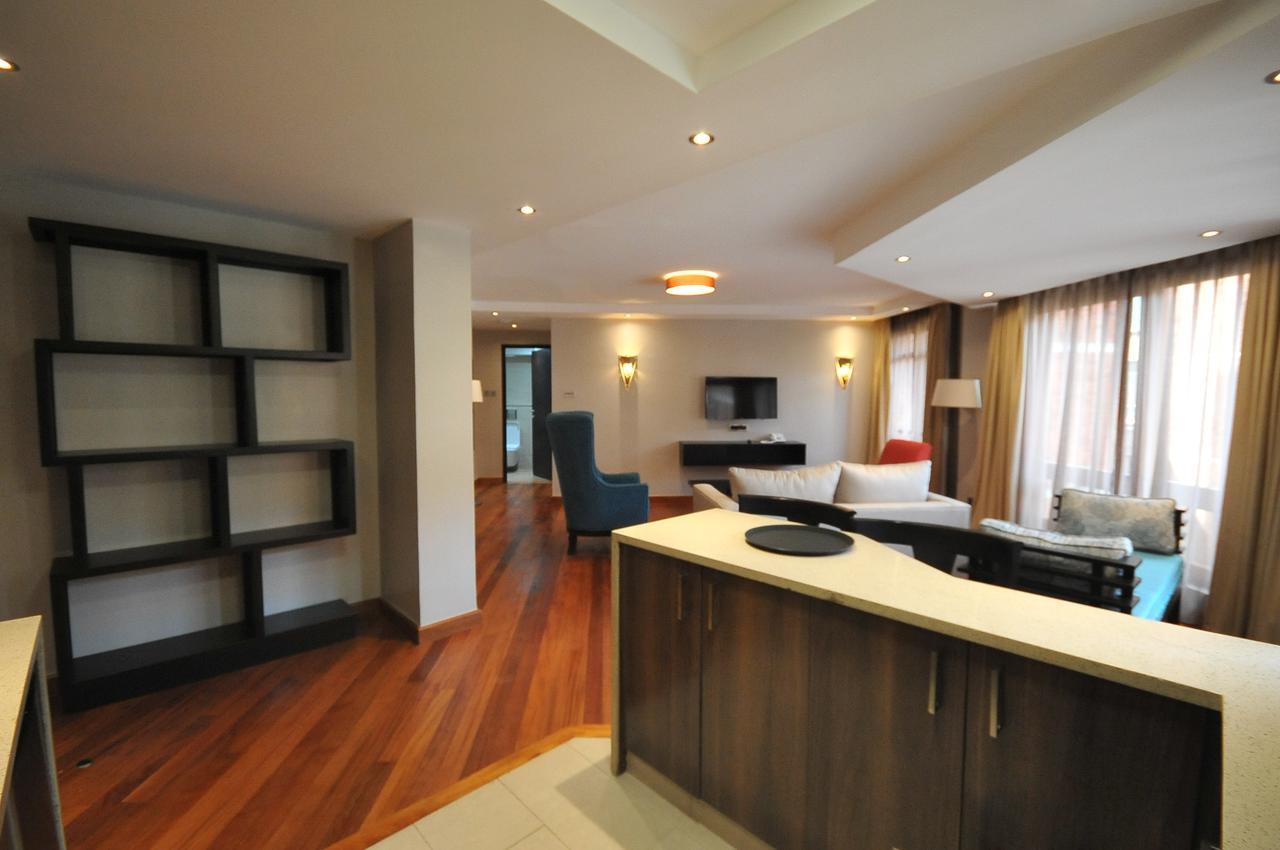 Longonot Place Serviced Apartment-Nairobi, City Centre Cbd Zewnętrze zdjęcie