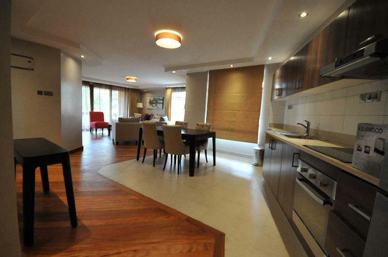 Longonot Place Serviced Apartment-Nairobi, City Centre Cbd Zewnętrze zdjęcie
