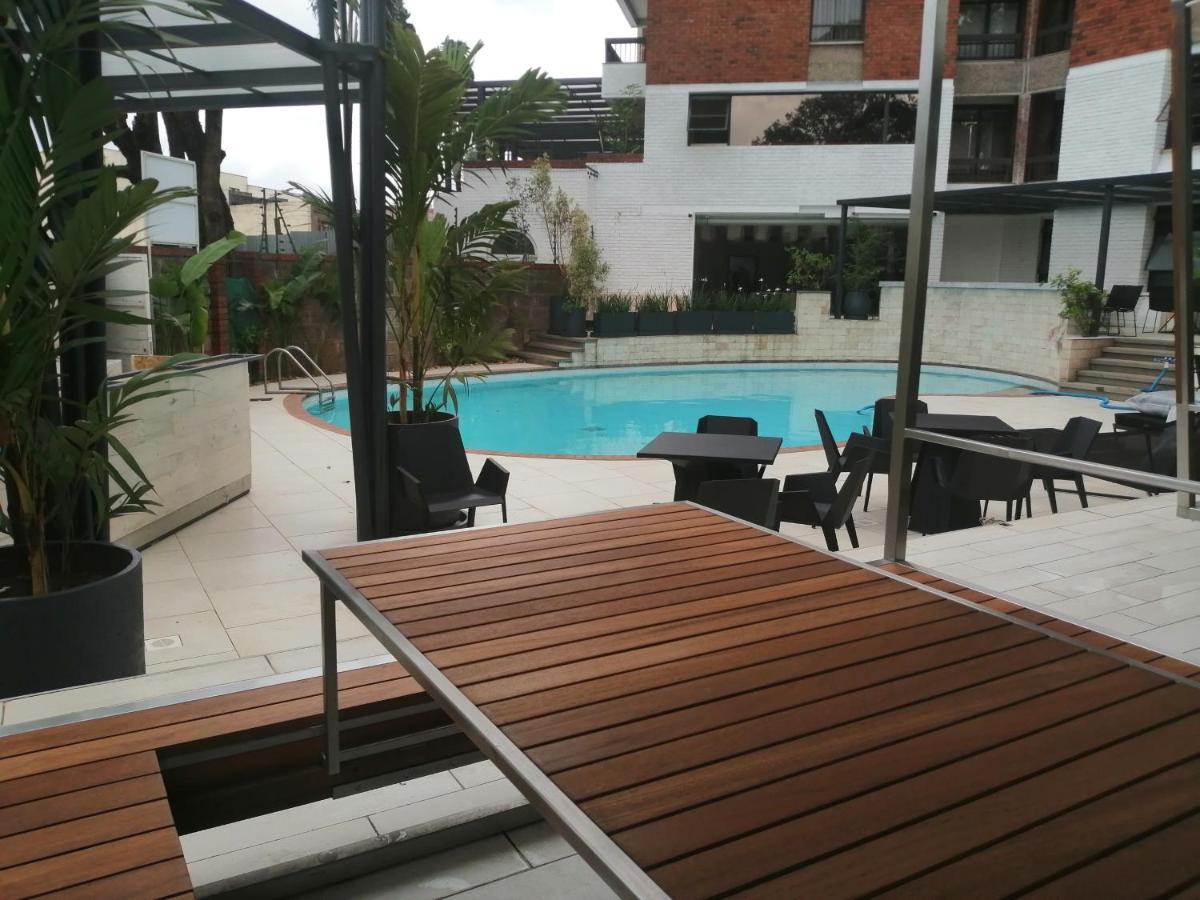 Longonot Place Serviced Apartment-Nairobi, City Centre Cbd Zewnętrze zdjęcie