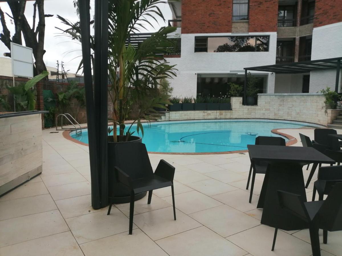 Longonot Place Serviced Apartment-Nairobi, City Centre Cbd Zewnętrze zdjęcie